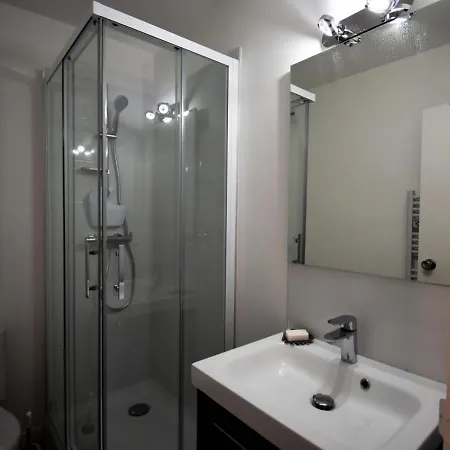 Apartment Renove A Arcachon, Acces Direct Plage, Balcon, Parking, Tennis, Proche Centre-ville - Fr-1-420-78