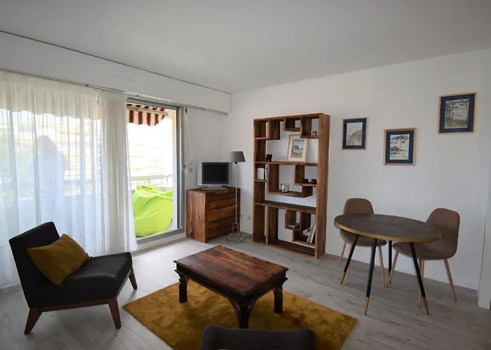 A Arcachon: Acces Plage, Balcon, Parking - Fr-1-420-78 Lejlighed